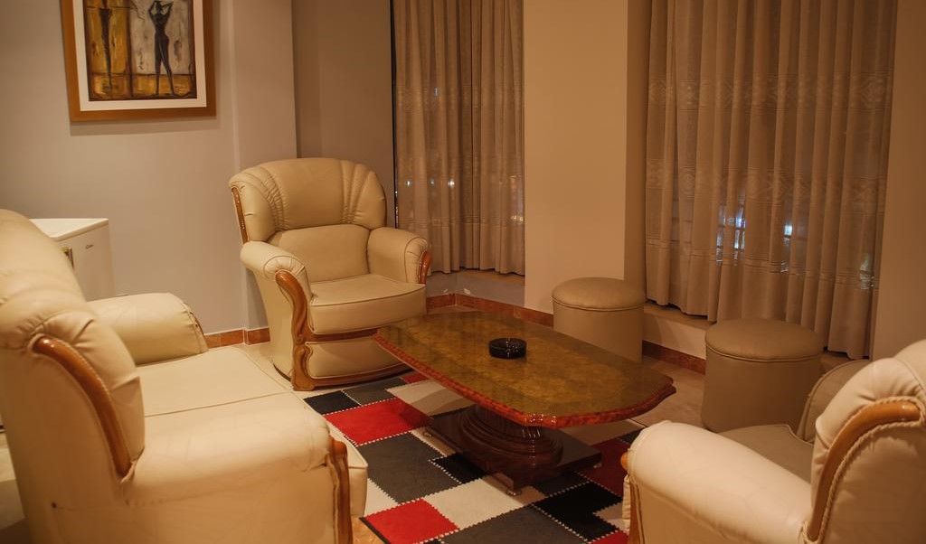 kosta apt