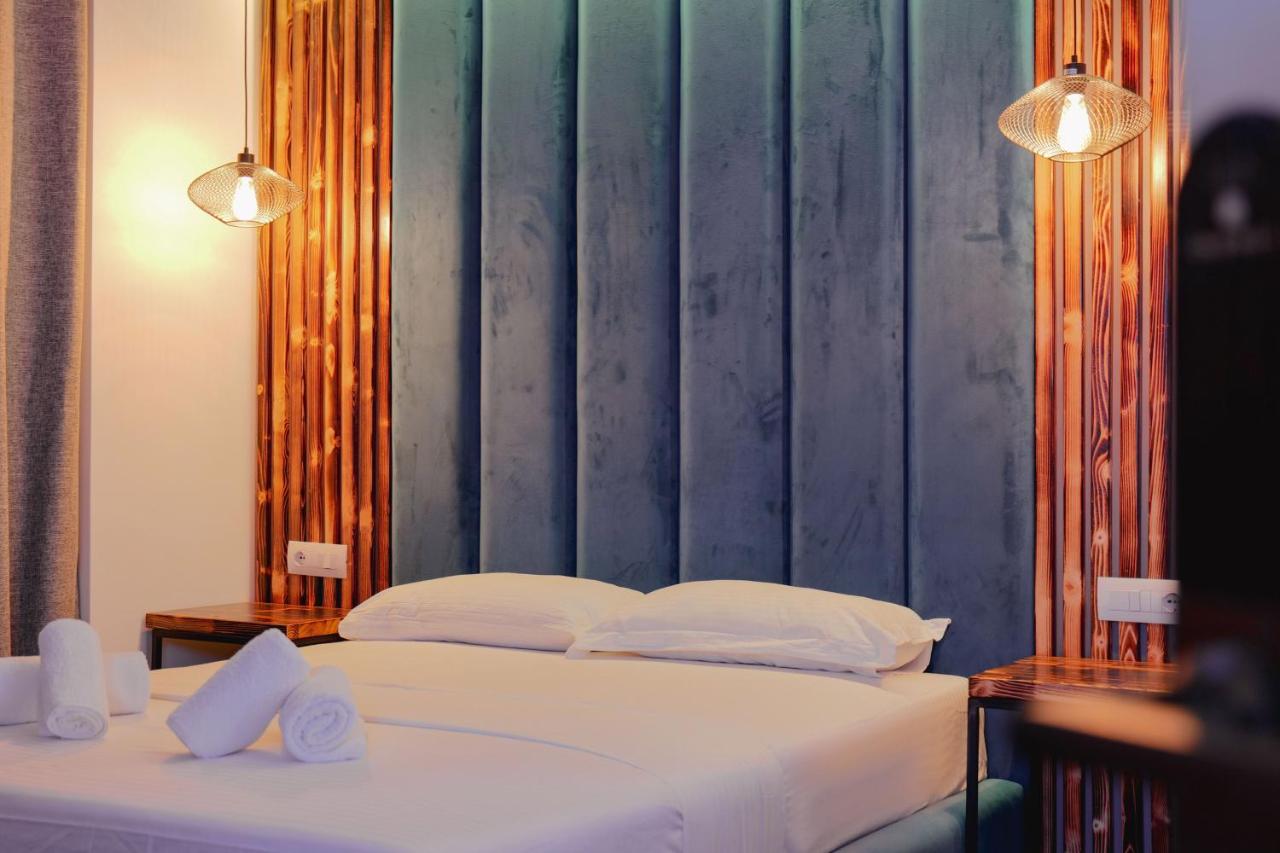 hotel mano triple