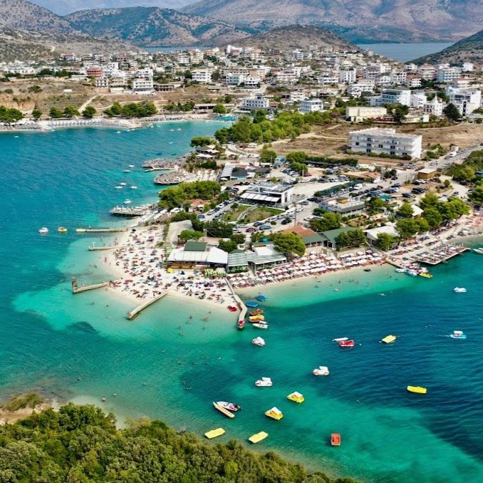 Pema e Thate Beach